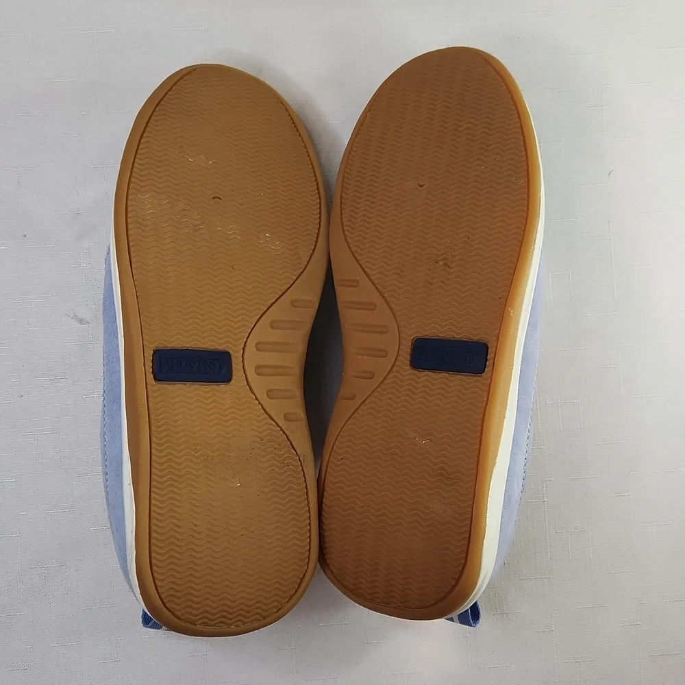 Lands End  Periwinkle Blue Suede Loafers. Size 6